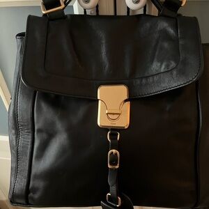 Excellent leather sling bag